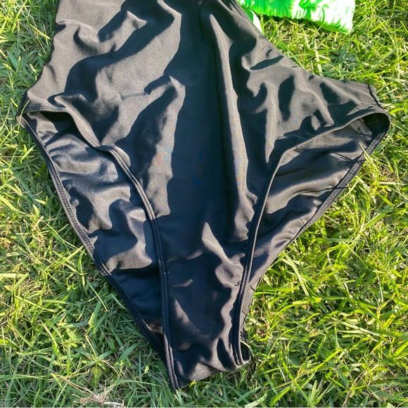 NEW SHEIN 2x swimsuit - Picture 3 of 6